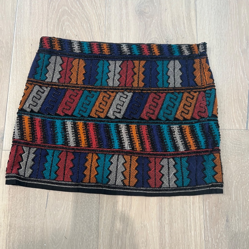 FABULOUS Zara Beaded Mini Skirt - Picture 6 of 6